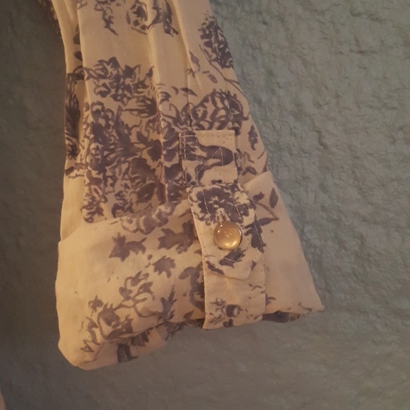 Twentyone Long-sleeve Button-down Shirt - Picture 2 of 5